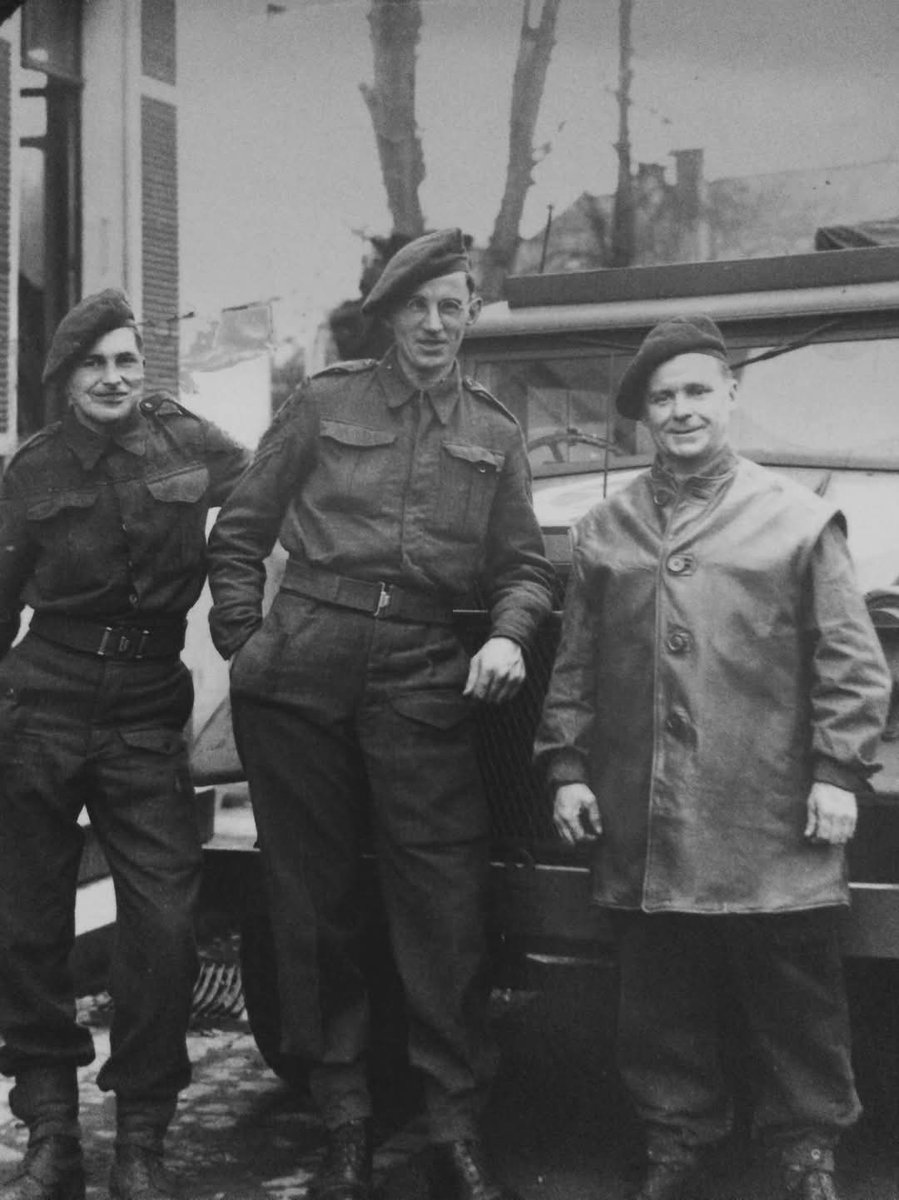 Leila Bird tweet media