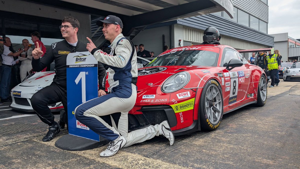 BRDCSilverstone's tweet image. There were good results for Members at @SilverstoneUK, with @Daniellloyd23 taking another @BritcarNews victory, ahead of @JamesKellett13 and @johnnymowlem, while Michael Lyons clinched a class win. In the BRSCC ClubSport Trophy @JoshFiles was third overall and a class winner!