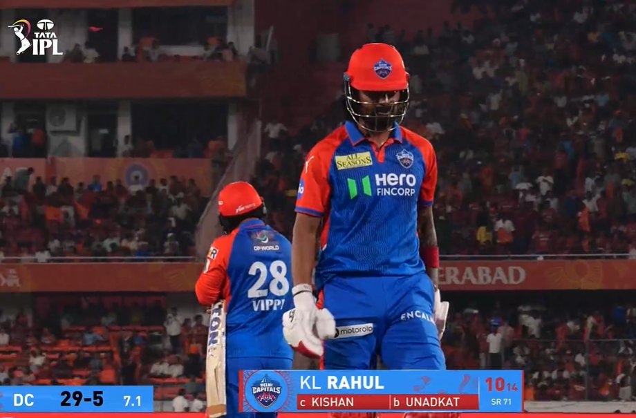 IPL 2025: Funniest Memes from SRH vs DC Mid-Innings of Match 55 tweet-post