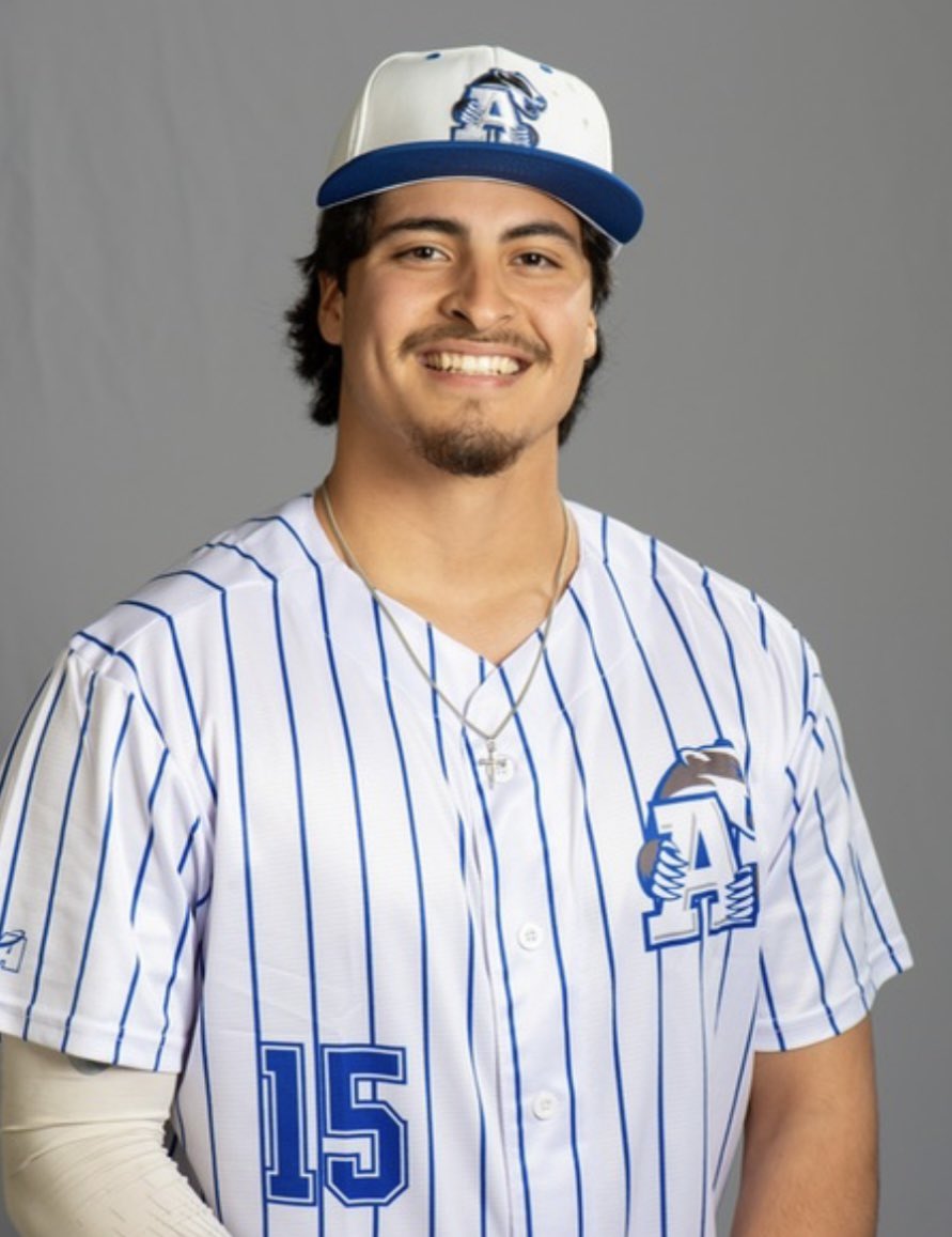 🫅🏽JUCO PRINCE OF THE WEEK🫅🏽

Sophomore David De Hoyos- Amarillo College 

🦡8/15
🦡3 HR
🦡8 RBI
🦡.533 BA
🦡1.267 SLUG

.322 BA-14 HR-42 RBI-1.159 OPS in 55 games 

6’3 215 THUMPER 

Uncommitted, you won’t regret giving him a call 💯