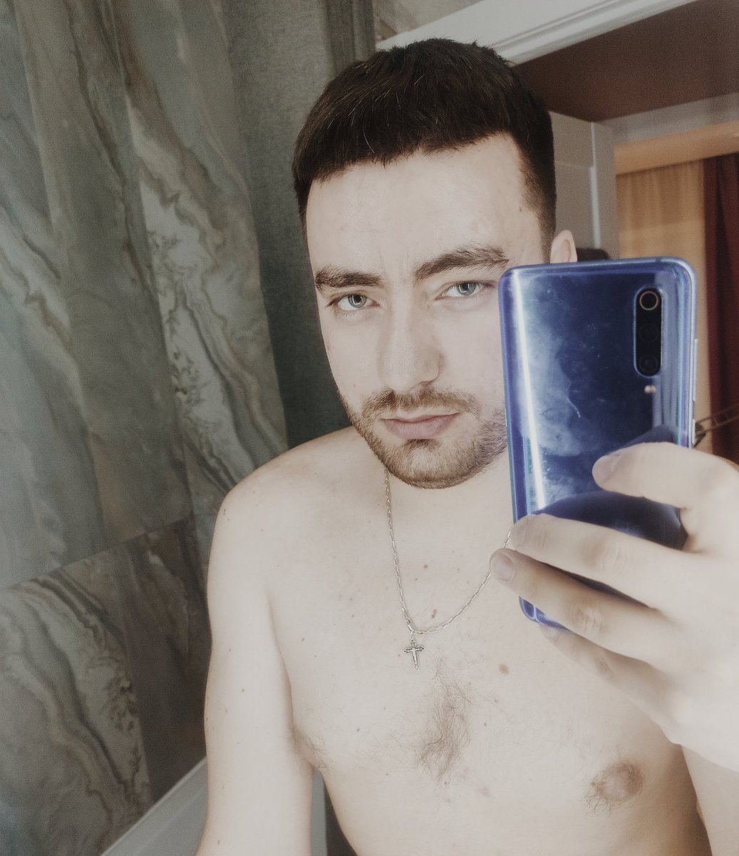 fatalist_really's tweet image. Вернул себе причёску, которая была год назад, а вообще мой барбер хочет меня... На этом можно было остановиться 😄, но он хочет меня покрасить в пепельный, поучиться) хз, может и ибануть)