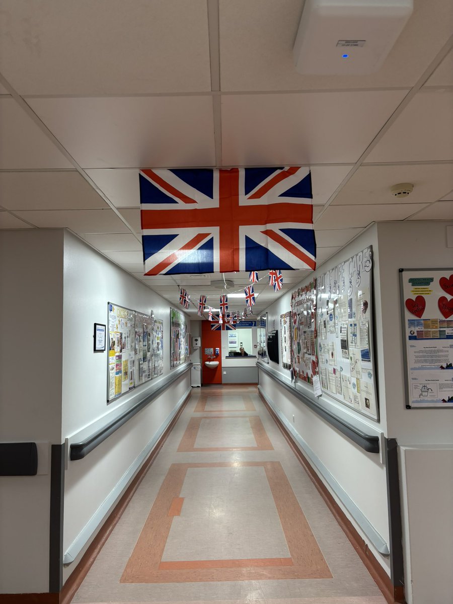 AMUFGHNCA's tweet image. AMU are preparing for VE Day on the 8th of May. We have been reminiscing with our patients and asking them what they remember of that day 👏🏽❤️