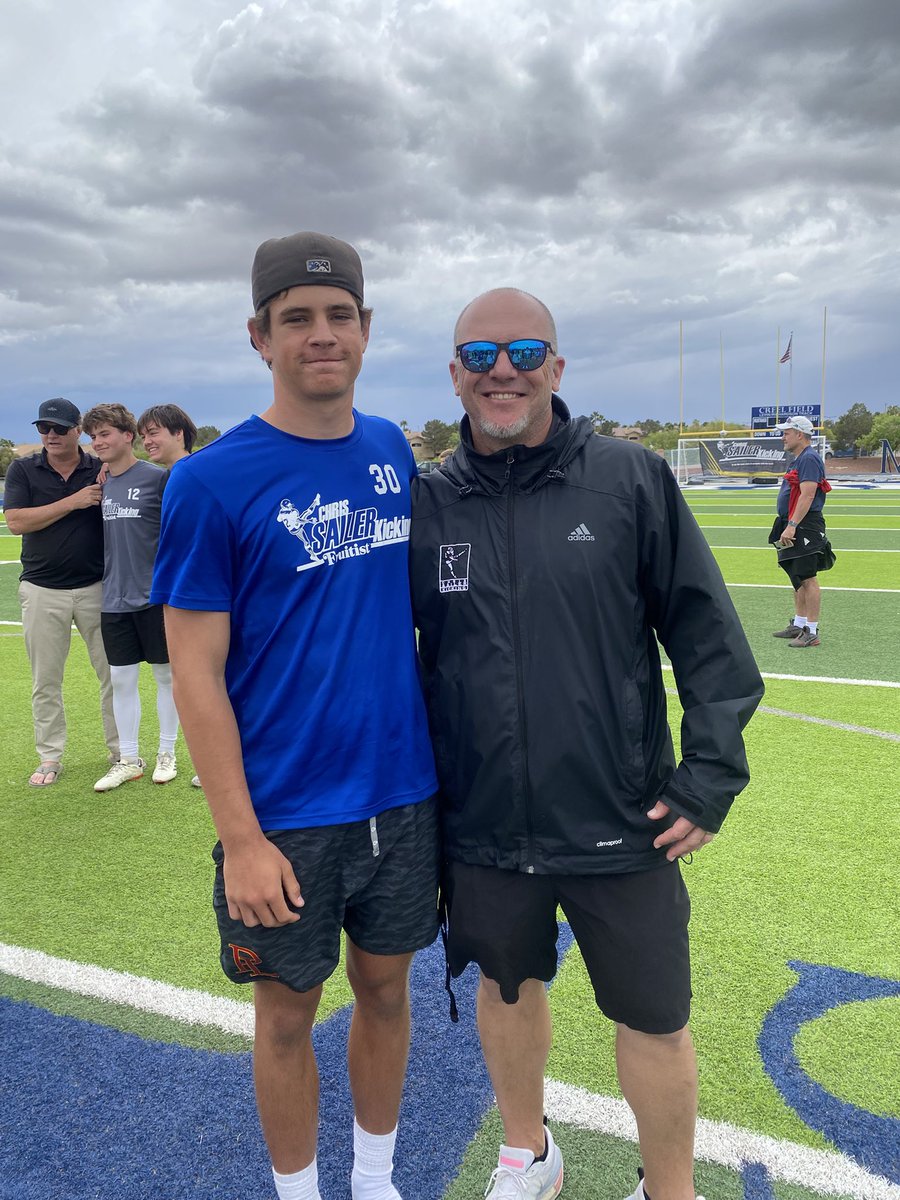 RyanCleator3's tweet image. I had a great time at day 2 of @Chris_Sailer Vegas XLVI. I didn’t do as well as I wanted to on Sunday, but I still had a great time.
@NewGenKicking @coachmedina61
@CSKRECRUITING @obi1_39 @UnitedKicking @ThePuntFactory @PointLomaFB