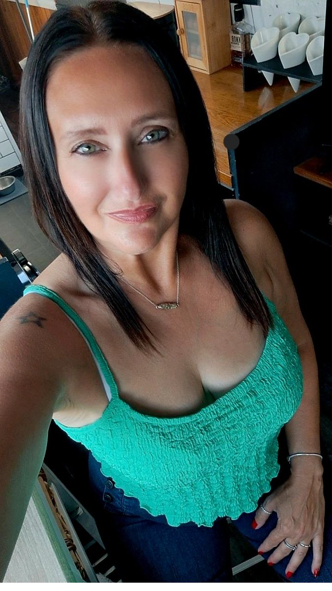 30_08shazza's tweet image. Hi ๐ Hope you've all had a good day X