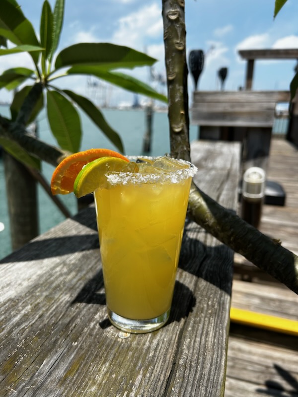 Happy Cinco de Mayo! Come in for a refreshing margarita (or two!), stay for the sunshine, smiling faces and fresh seafood... at Rusty's at the Port!!😎👍🏖🚢🍹#margarita #mondayfunday #cincodemayo #decklife #rustysfam #rustysseafood #portcanaveral