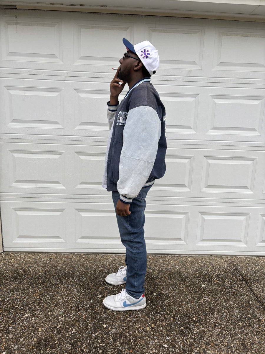 MAILSKI 🏀🐗 tweet media