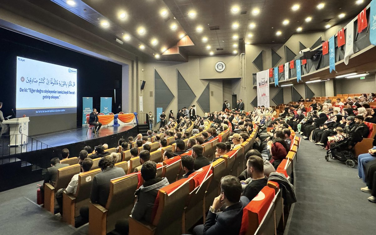 İbrahim Beşinci (@ibrahim_besinci) on Twitter photo 📍 Bursa 5. Olağan İl Genel Kurulu
Rotamız net, enerjimiz yüksek, sorumluluğumuz büyük!💯
<a href="/tugvabursa/">TÜGVA Bursa</a> yeni dönemde daha gür sesle gençliğin yanında olmaya devam edecek!
#BizimKahramanımız 📍 Bursa 5. Olağan İl Genel Kurulu
Rotamız net, enerjimiz yüksek, sorumluluğumuz büyük!💯
<a href="/tugvabursa/">TÜGVA Bursa</a> yeni dönemde daha gür sesle gençliğin yanında olmaya devam edecek!
#BizimKahramanımız