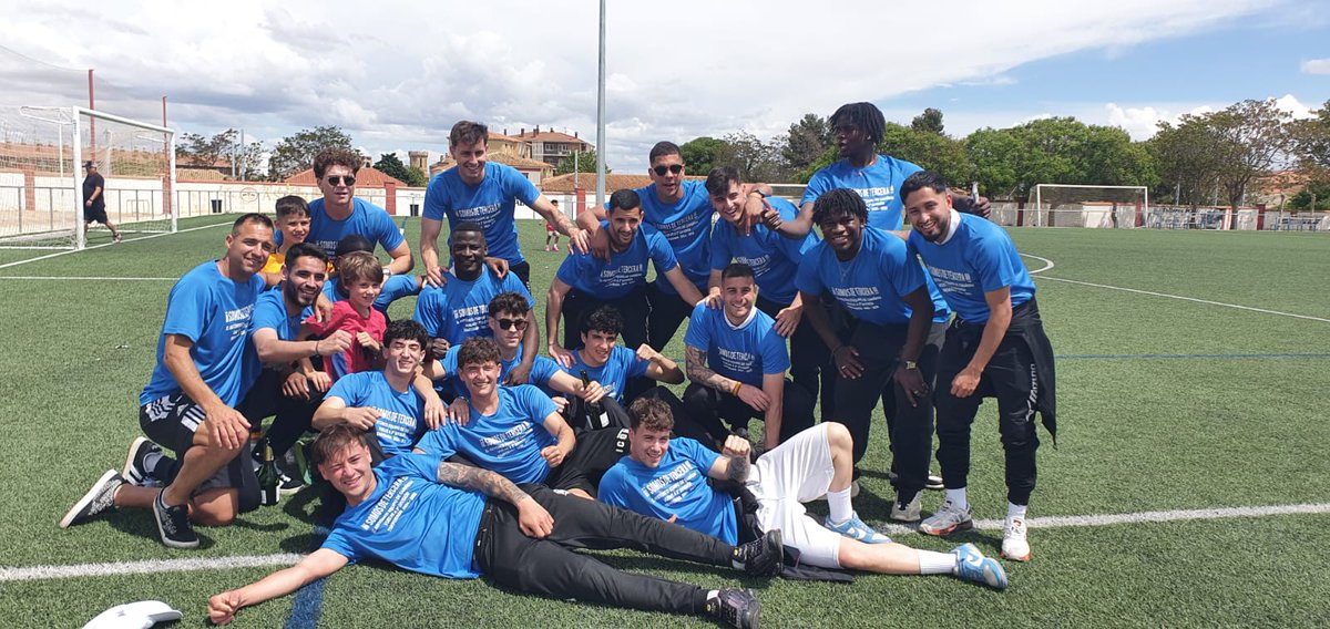 Cuanto esfuerzo hay detrás. El histórico regresa a Tercera división. Enhorabuena EQUIPO <a href="/carinenacd/">C.D. Cariñena</a>