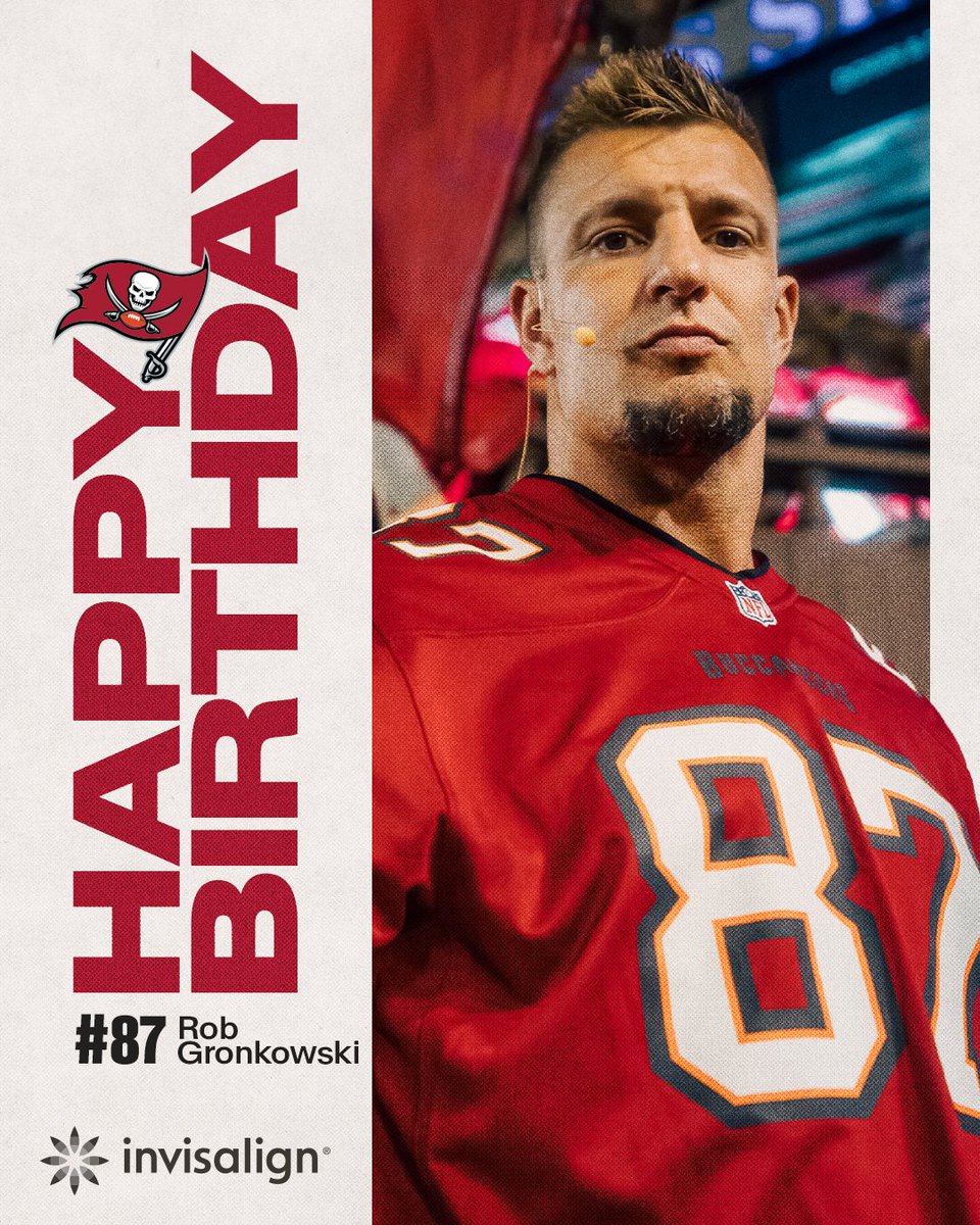 Buccaneers's tweet photo. Wishing a very happy birthday to our guy @RobGronkowski! 🎂 https://t.co/PuQOmHBX3h