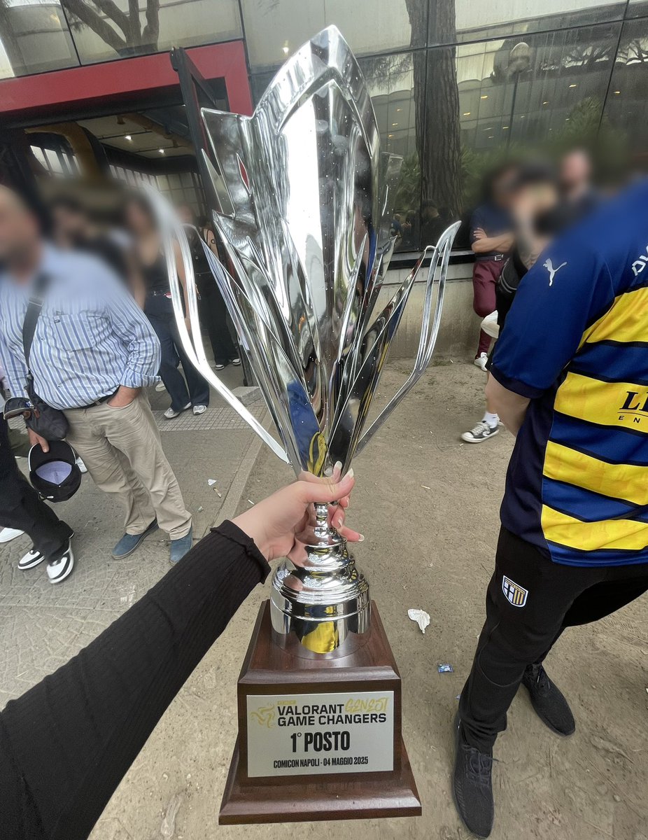 may1v5's tweet image. It was an incredible experience in Naples—won for the first time a lan &amp;amp; the split 1 of GC genesi !!
I loved playing and seeing my amazing team once again &amp;lt;3 huge thanks to Parma for giving me the opportunity to travel sm times and now focus on my final exams 🫡