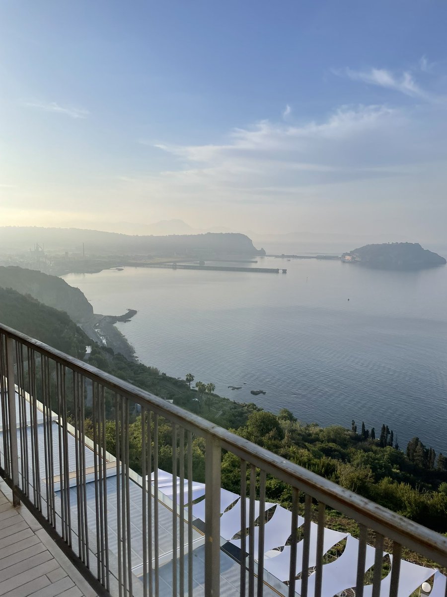 may1v5's tweet image. It was an incredible experience in Naples—won for the first time a lan &amp;amp; the split 1 of GC genesi !!
I loved playing and seeing my amazing team once again &amp;lt;3 huge thanks to Parma for giving me the opportunity to travel sm times and now focus on my final exams 🫡