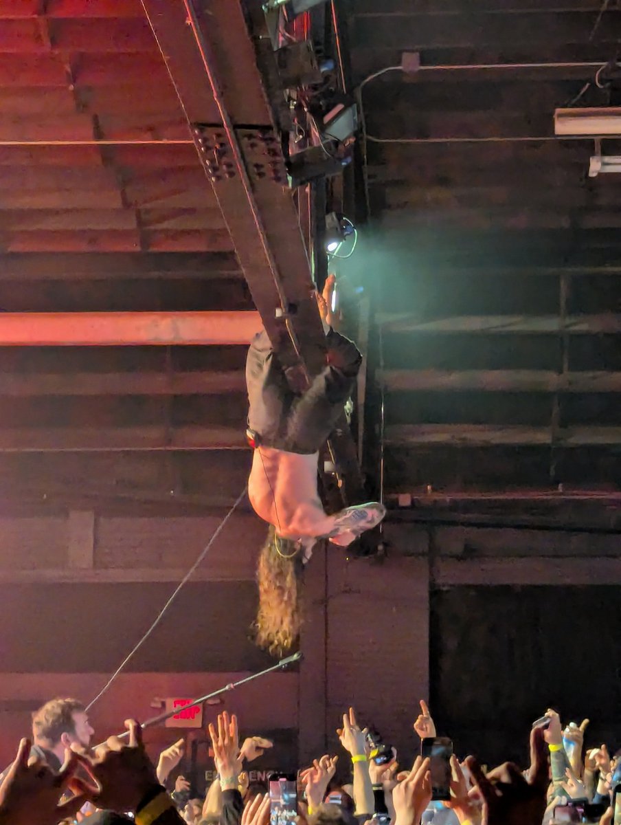 kpfled's tweet photo. The @SLNTPLNT and @Invent_Animate show in Grand Rapids this past weekend stirred up all the feels, especially given life lately. Much love and respect to these artists for their talent and for giving us a place to be free. https://t.co/0OmOWIUiIv