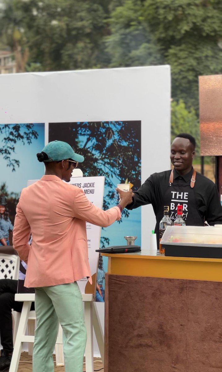 joenakandinda1's tweet image. Get ready for unmatched vibes,happiness and fun as #TheBarIsSet 

Be part of the #UBLSoireeExprience with our packages 

📞0800-277-000