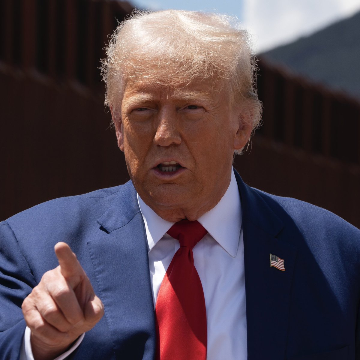 Pop Crave tweet media