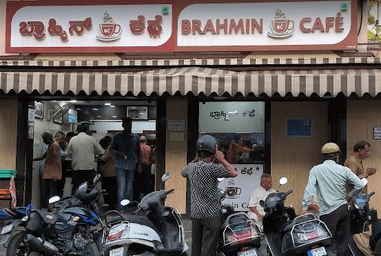 sakie339's tweet photo. If there was a ‘whites only’ restaurant, those who preen about eating at ‘brahmin cafes’ will be the first to cry against racism and discrimination

What happens when people choose caste privilege over and above plain logic. https://t.co/WM1T8jnlY3