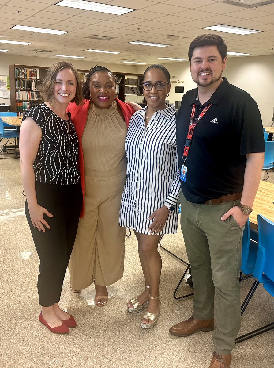 WSFCS_SEL_OFFICE tweet media