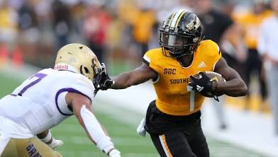 Khamoni Williams (@khamonii7) on Twitter photo #AGTG🙏 blessed to receive my 10th offer from Southern Mississippi 💛🖤🔥 <a href="/Dbowman85/">Dominique Bowman</a> <a href="/SouthernMissFB/">Southern Miss Football</a> <a href="/CoachChaz_/">Chaz Wiseman</a> <a href="/DJames_5/">DJ</a> <a href="/CoachHerb1/">901_TrenchWork</a> <a href="/coach_spike/">Coach Spike (Jeremy Spikner)</a> <a href="/Leontaylor1983/">LEON DEVON TAYLOR</a> <a href="/CSmithScout/">Chris Smith</a> <a href="/247Sports/">247Sports</a> <a href="/TnVarsity/">TNVarsity</a> <a href="/marcusperson477/">Marcus Person</a> <a href="/D1Jarvis38127/">jarvis johnson</a> <a href="/kobebutler2028/">jakobe butler</a> <a href="/TNAction247/">Action 247</a> #AGTG🙏 blessed to receive my 10th offer from Southern Mississippi 💛🖤🔥 <a href="/Dbowman85/">Dominique Bowman</a> <a href="/SouthernMissFB/">Southern Miss Football</a> <a href="/CoachChaz_/">Chaz Wiseman</a> <a href="/DJames_5/">DJ</a> <a href="/CoachHerb1/">901_TrenchWork</a> <a href="/coach_spike/">Coach Spike (Jeremy Spikner)</a> <a href="/Leontaylor1983/">LEON DEVON TAYLOR</a> <a href="/CSmithScout/">Chris Smith</a> <a href="/247Sports/">247Sports</a> <a href="/TnVarsity/">TNVarsity</a> <a href="/marcusperson477/">Marcus Person</a> <a href="/D1Jarvis38127/">jarvis johnson</a> <a href="/kobebutler2028/">jakobe butler</a> <a href="/TNAction247/">Action 247</a>