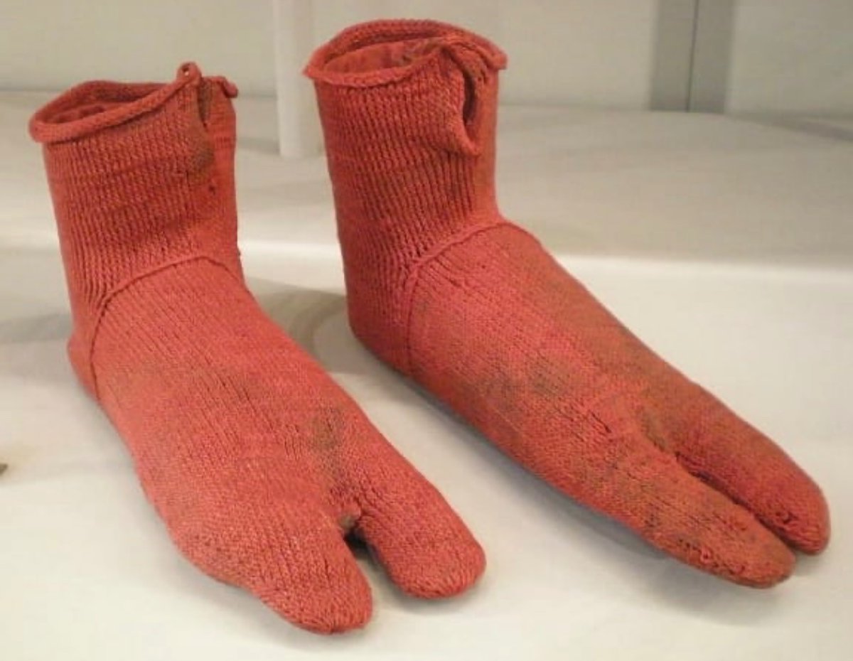 The earliest known surviving pair of socks from ancient Egypt, 300-500AD.