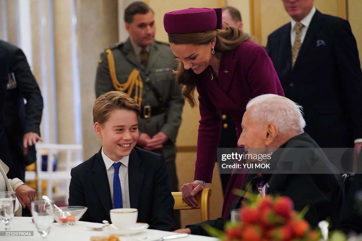 jerseydeanne's tweet photo. Prince George and the Princess of Wales speak with  Second World War veterans during a tea party at Buckingham Palace https://t.co/hmCHdCY8cw