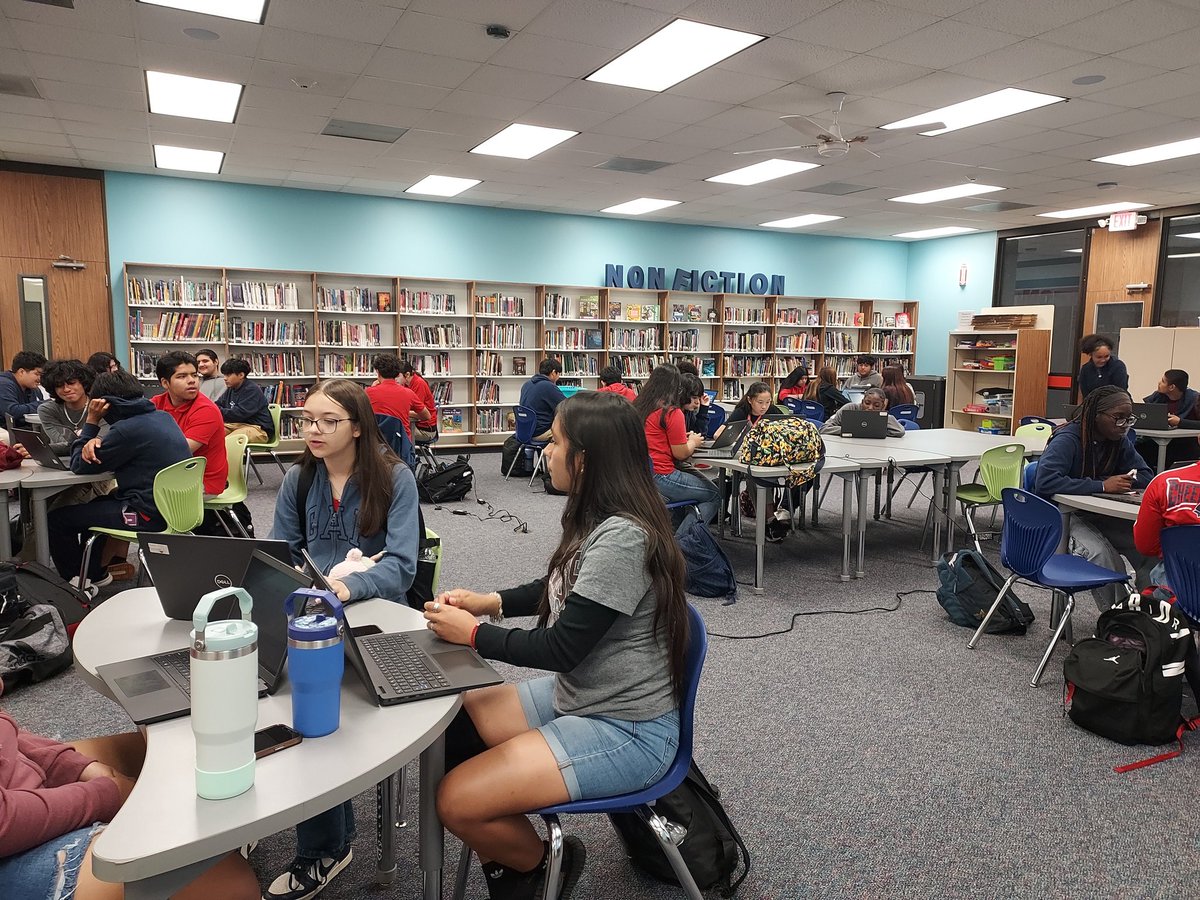 Olle Middle School Library (@ollelibrary) on Twitter photo 8th grade STEM cross-curricular collaboration for the HCC IDEAS Grant. We used Tinkercad, Bambu Studio, cricut, Button Guy, Canva, and much more. A packed library all day full of learning and creating. #Collaboration #STEM <a href="/Alief_Libraries/">AliefLibraries</a> <a href="/OlleMightyOwls/">Olle Middle School</a> <a href="/CITGOiaOLLE/">CITGO Innovation Academy at Olle Middle School</a> 8th grade STEM cross-curricular collaboration for the HCC IDEAS Grant. We used Tinkercad, Bambu Studio, cricut, Button Guy, Canva, and much more. A packed library all day full of learning and creating. #Collaboration #STEM <a href="/Alief_Libraries/">AliefLibraries</a> <a href="/OlleMightyOwls/">Olle Middle School</a> <a href="/CITGOiaOLLE/">CITGO Innovation Academy at Olle Middle School</a>
