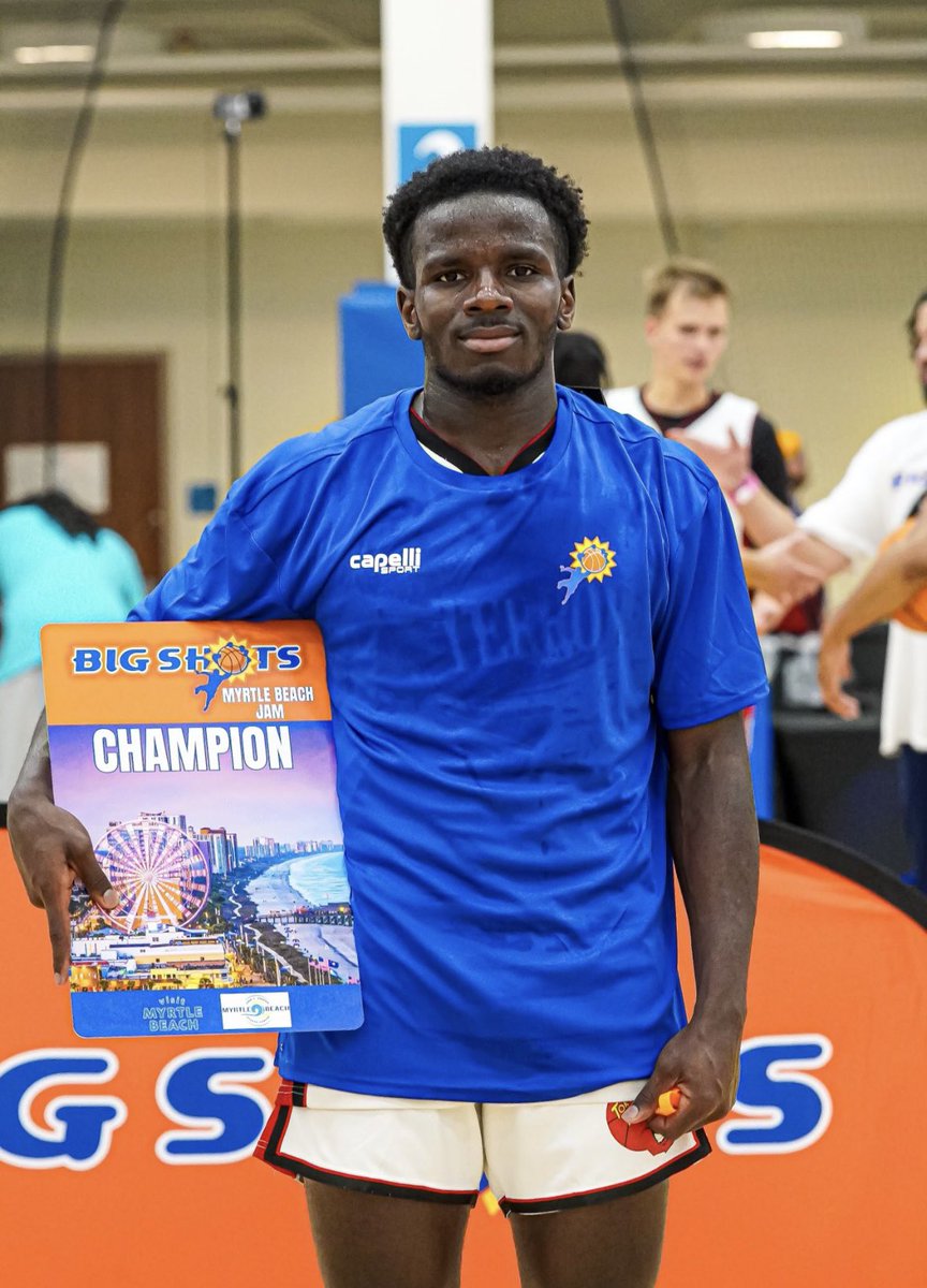 2025 <a href="/NjoyaWaris/">Waris Njoya</a> cleans up with the MVP and leading scorer. 22.5 PPG over 4 games.