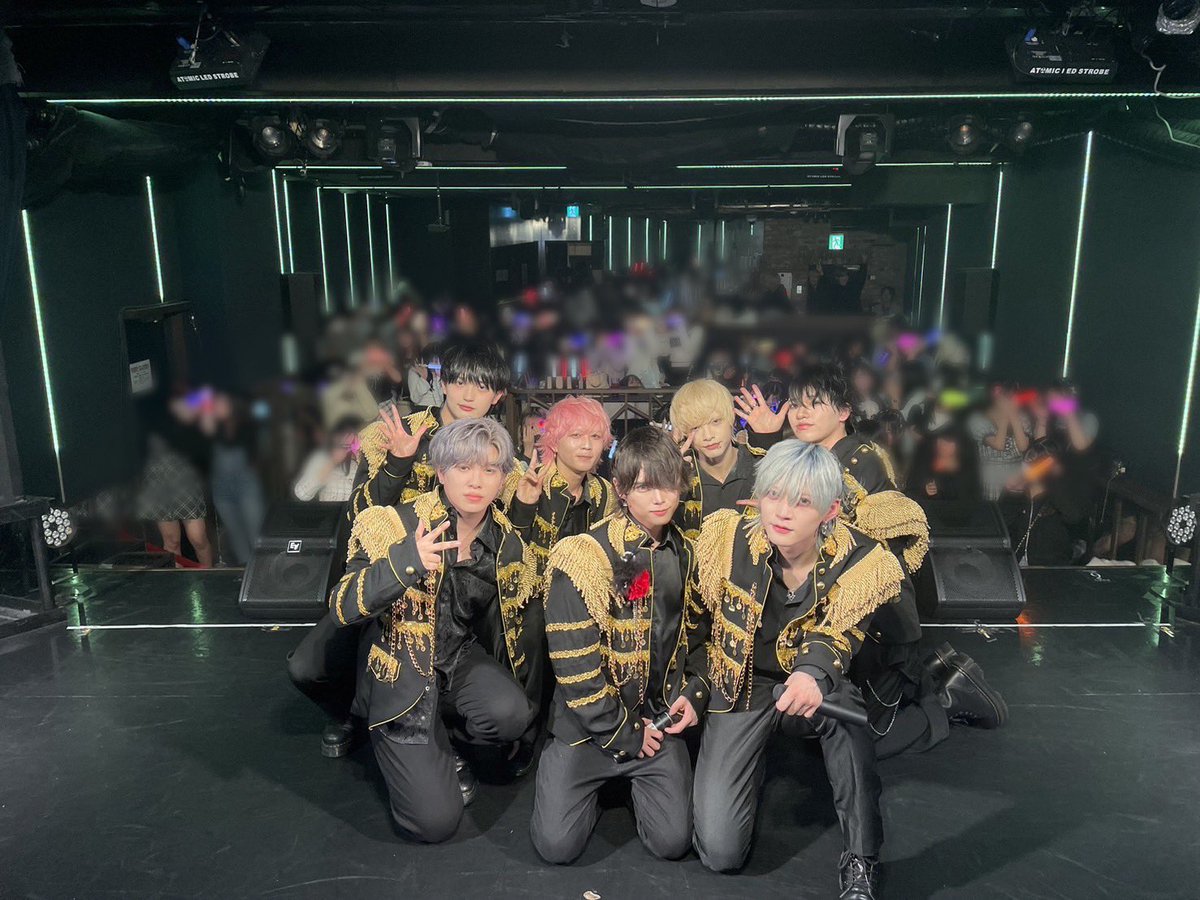 stella_sp_'s tweet photo. ⭐️Star Prince 👑 Debut Live

本日はお越しいただきありがとうございました❤️🤍💙🩷💜🧡💛

次回の出演は
5/19（月） 渋谷キャメロット
Latte対バンです❗️ https://t.co/Vr312Z2Cf4