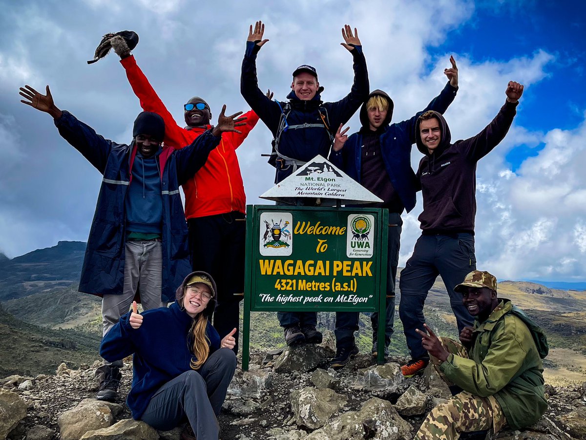 ugandauncovered's tweet photo. Did you know?

Mount Elgon was once Africa’s tallest mountain, but after millions of years of erosion, it's height has dropped to 4,321m, making it the 4th highest in East Africa and 8th on the continent today.

#UncoveredTravel || #ItelMyStoryUg

📸 @MassifMontane https://t.co/GZ31F0L53f
