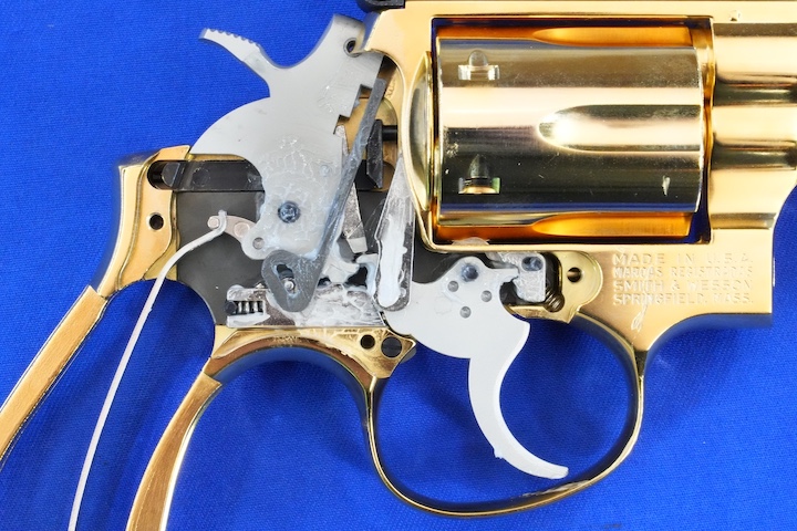 baradagi3's tweet photo. https://t.co/HWmqcvbPU1
ZEEK M19 COMBAT MAGNUM 2.5inch。サイドプレートの外し方も実銃ぽいですけれど、付属の空薬莢はカートエジェクト時に音で楽しめます。別売のC-TEC製空撃ち用カートはシリンダー挿入時に別の良い音で楽しめますｗ
#ZEEK #HOBBYFIX #M19 https://t.co/Sb0112OmvT