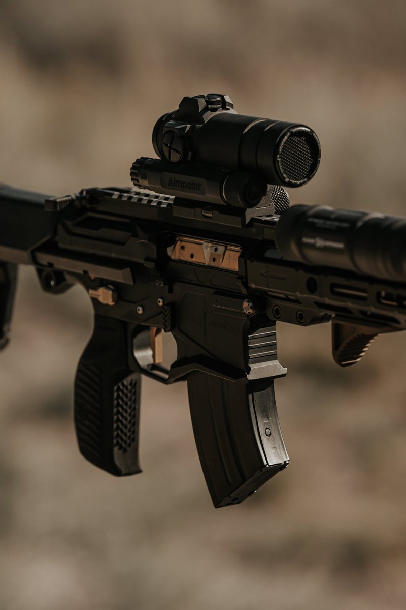 gqarmory's tweet photo. In for the kill. Drop your ?βs about our 338 ARC.
Upgrade Spotlight:
@AimpointUSA
@Dura_mag
@CloudDefensive
#gq #armory #americanmade #USA #rifle #338arc https://t.co/7tLteTGiLk