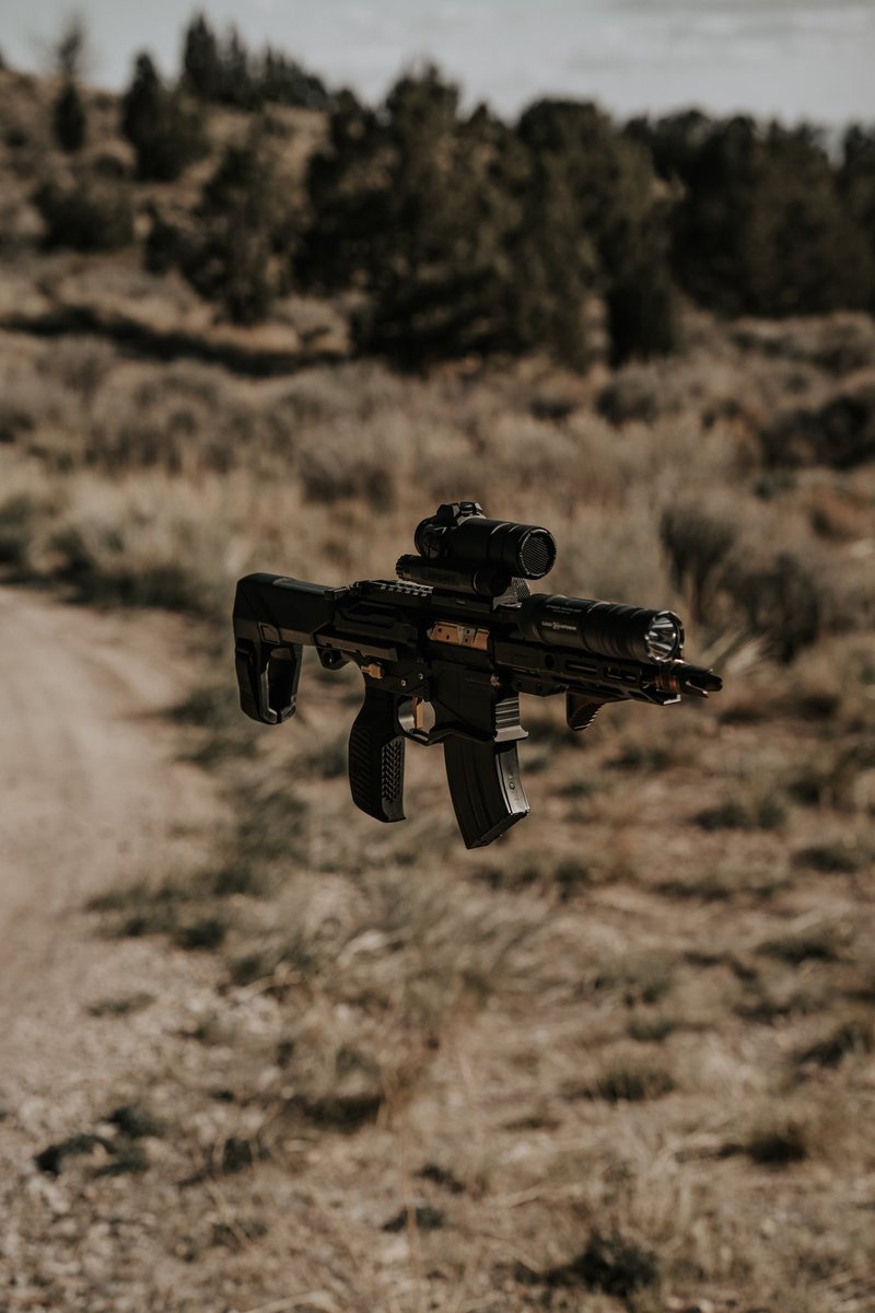 gqarmory's tweet photo. In for the kill. Drop your ?βs about our 338 ARC.
Upgrade Spotlight:
@AimpointUSA
@Dura_mag
@CloudDefensive
#gq #armory #americanmade #USA #rifle #338arc https://t.co/7tLteTGiLk