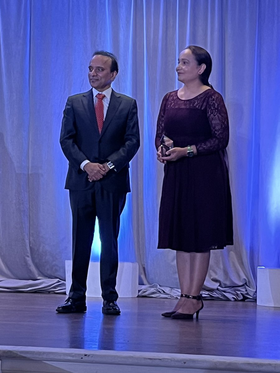 MatheusFrancoMD's tweet image. Congratulations to @ChahalPrabhleen on being honored with the Masters of ASGE at the Crystal Awards!
Well deserved — your work continues to inspire the next generation of endoscopists!
@UTHealthGastro
@ASGEendoscopy