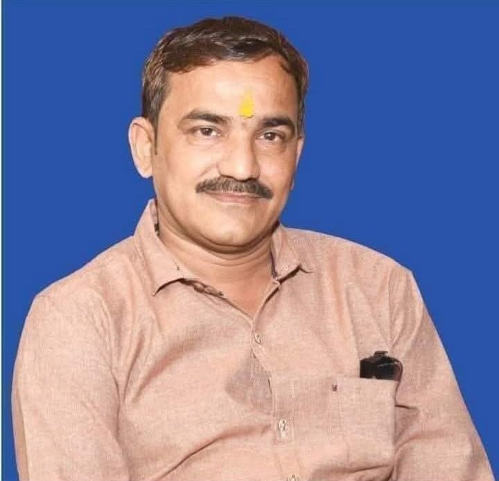 Official of prince mishra bjp (@official_pkm1) on Twitter photo जनपद चित्रकूट प्रेस क्लब के जिला अध्यक्ष व दैनिक जागरण झांसी के ब्यूरो चीफ बड़े भैया श्री सत्यप्रकाश द्विवेदी जी को जन्मदिन की हार्दिक शुभकामनाएं भगवान कामतानाथ जी की किरपा हमेशा बनी रहे 
<a href="/Satyaprakashckt/">Satyaprakash Dwivedi</a> जनपद चित्रकूट प्रेस क्लब के जिला अध्यक्ष व दैनिक जागरण झांसी के ब्यूरो चीफ बड़े भैया श्री सत्यप्रकाश द्विवेदी जी को जन्मदिन की हार्दिक शुभकामनाएं भगवान कामतानाथ जी की किरपा हमेशा बनी रहे 
<a href="/Satyaprakashckt/">Satyaprakash Dwivedi</a>