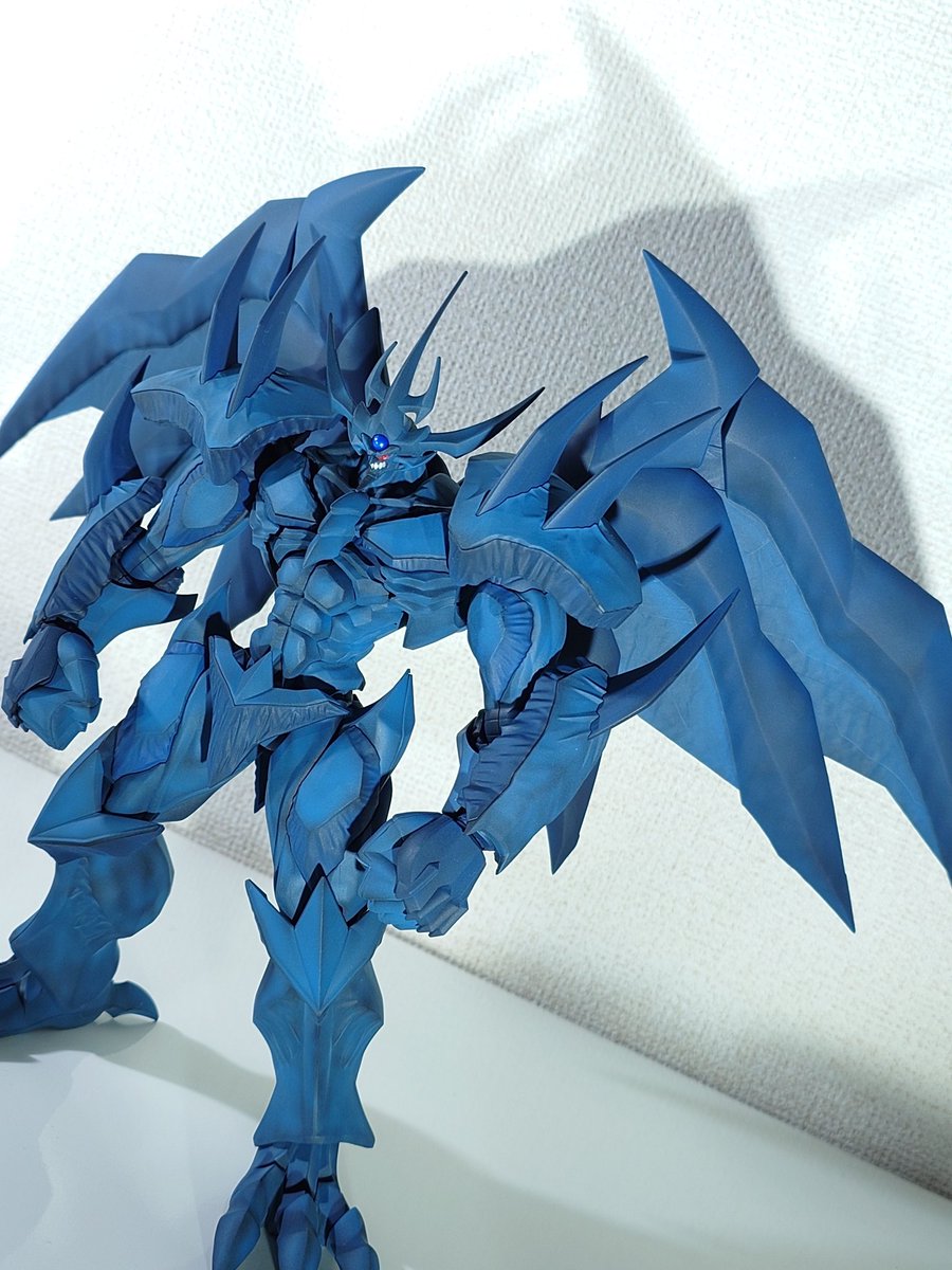 01h_xxxg's tweet photo. モンスターでは無いっ！かm…魔王様だっ！！

久しぶりの黒立ち上げ塗装🎨上手くいってよかった✨️
#ハーヴェさまといっしょ
#オベリスクの巨神兵 https://t.co/Z3dLBpRPQN