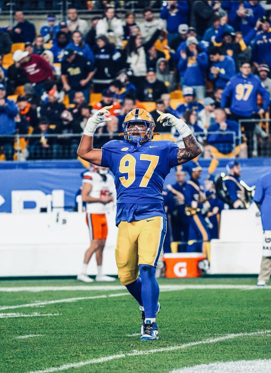 Raylaun Henry (@raylaunhenry) on Twitter photo Extremely blessed to receive an offer from the University of Pittsburgh! #H2P🔵🟡 <a href="/LindseyLamar5/">Lindsey Lamar</a> <a href="/CoachJdubSFA/">Justin Winters</a> <a href="/CoachMessay/">Messay Hailemariam</a> <a href="/CoachCammm/">Cam Wiggins</a> <a href="/RivalsFriedman/">Adam Friedman</a> <a href="/On3Recruits/">On3 Recruits</a> <a href="/247recruiting/">247Sports Recruiting</a> Extremely blessed to receive an offer from the University of Pittsburgh! #H2P🔵🟡 <a href="/LindseyLamar5/">Lindsey Lamar</a> <a href="/CoachJdubSFA/">Justin Winters</a> <a href="/CoachMessay/">Messay Hailemariam</a> <a href="/CoachCammm/">Cam Wiggins</a> <a href="/RivalsFriedman/">Adam Friedman</a> <a href="/On3Recruits/">On3 Recruits</a> <a href="/247recruiting/">247Sports Recruiting</a>