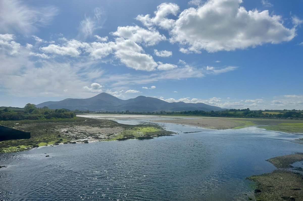 There’s nowhere on earth I’d rather be than where the majestic Mournes sweep down to the sea! 
#Thankful for May Day holiday Mondays
‘Gratitude helps us fall in love with the life we already have’