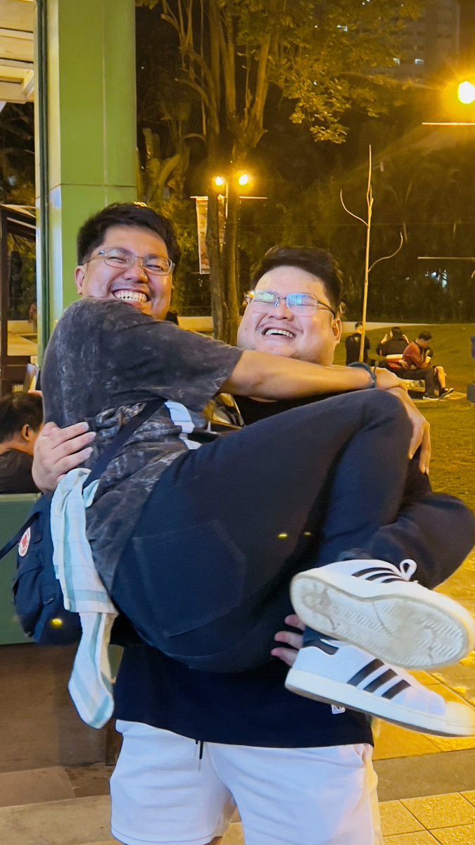 kenich1kun's tweet photo. Happy birthday to My One and Only! @ryversyde_ ! 🎉🎂🥰 thank you for caring and loving me everyday, Your efforts just to make me smile whenever I’m sad. You always make me calm when I’m upset of small things 😂😅 I will always love you no matter what happens ☺️😘❤️ I love you! https://t.co/lhwSOdX9uk