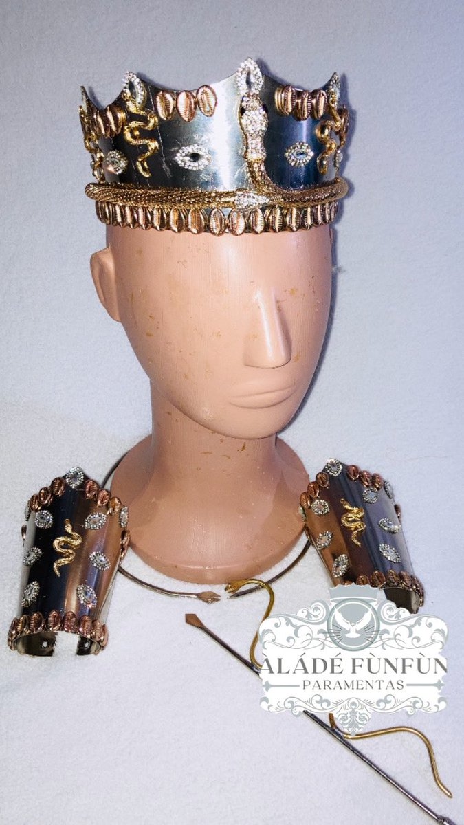 AladeFunfun's tweet image. 🐍Bessen🐍
- Enviamos para todo Brasil.📦
- Aceitamos cartões de débito e crédito.💳
.
.
.
#candomblé #ketu #efon #jeje #angola #oxumare #osumare #bessen #dan #arroboboi #arroidan #búzios #olubajé #paramentas #ade #bioco #capacete #orisa #vodun #nkisi