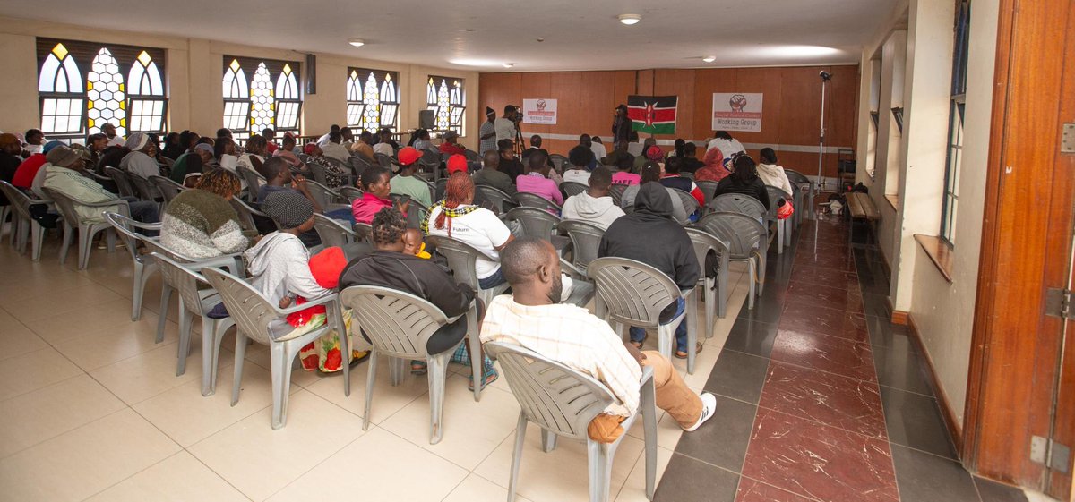 I was pleased to have an engaging Townhall in Dandora organized by the Social Justice Centers Working Group. 

I listened to views from the community on how to Reset Kenya to the rule of law; Rebuild the economy; and Restore utu and hope. 

I am grateful to <a href="/UhaiWetu/">Social Justice Centres Working Group</a> <a href="/happyolal/">Happy Olal</a>