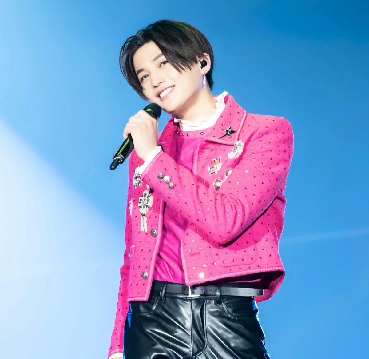 DoDo41785948's tweet photo. 19970506���大的八木勇征天使降临人间👼👶🏻✨感动🥹谢谢你的到来💖
#HBD勇征 
#八木勇征
#八木勇征お誕生日2025 https://t.co/5WfkmZLBDi