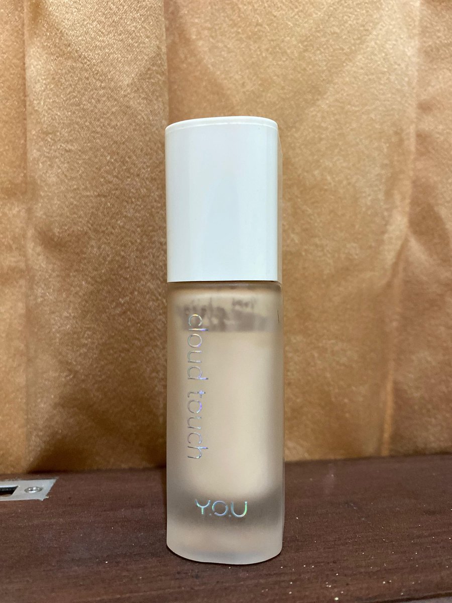firstcessix's tweet photo. wts 
skin tint you
shade N402 shell ivory
masih 80% (bisa liat difoto) 
55k aja
dom malang
bisa via oren

tag, wts wtb makeup skincare y.o.u skintint you
#zonauang https://t.co/nYTk7RBciI