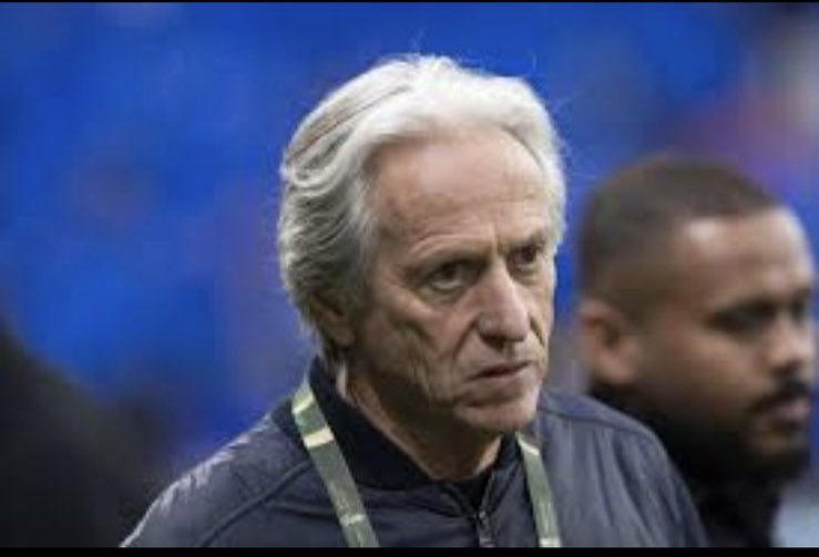 ولو ما جاء منك إلا إنك ما خليت الشايب التافه أن يحقق حلمه بتدريب البرازيل لكفاني 🤩
وبكذا انشلوتي ما يجينا وجيسوس ما يدرب البرازيل 😂

شكرًا نيمار الأسطورة الخالدة 🇧🇷🐐🐐