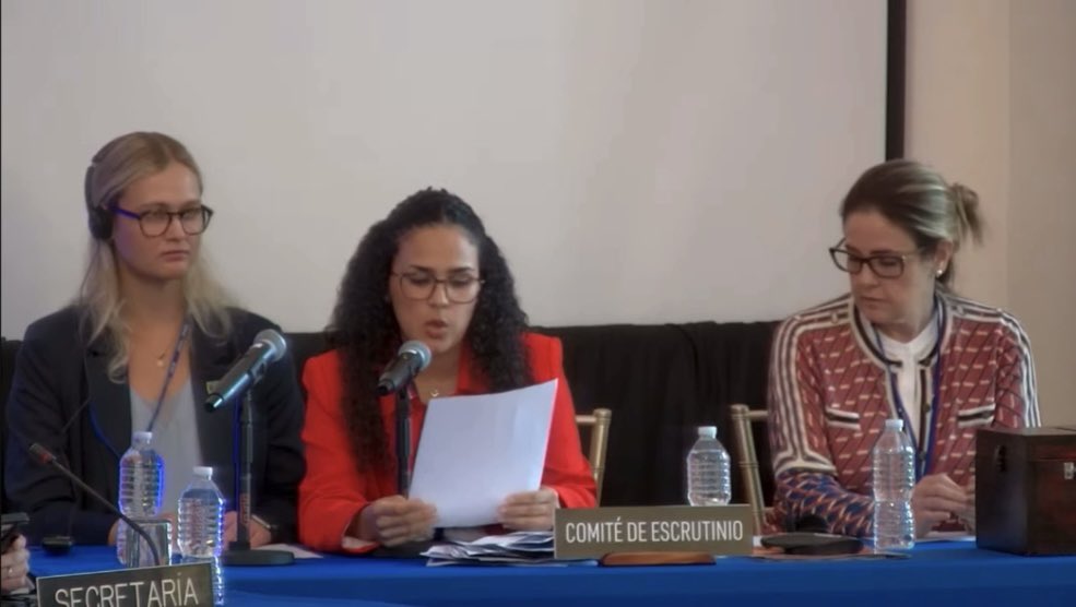 MafeCortizo's tweet photo. Qué emoción presenciar la elección de la primera mujer que ejercerá el cargo de Secretaria General Adjunta de @OEA_oficial en su historia y apoyar como escrutadora del proceso de votación. https://t.co/vwcNKR7VLW