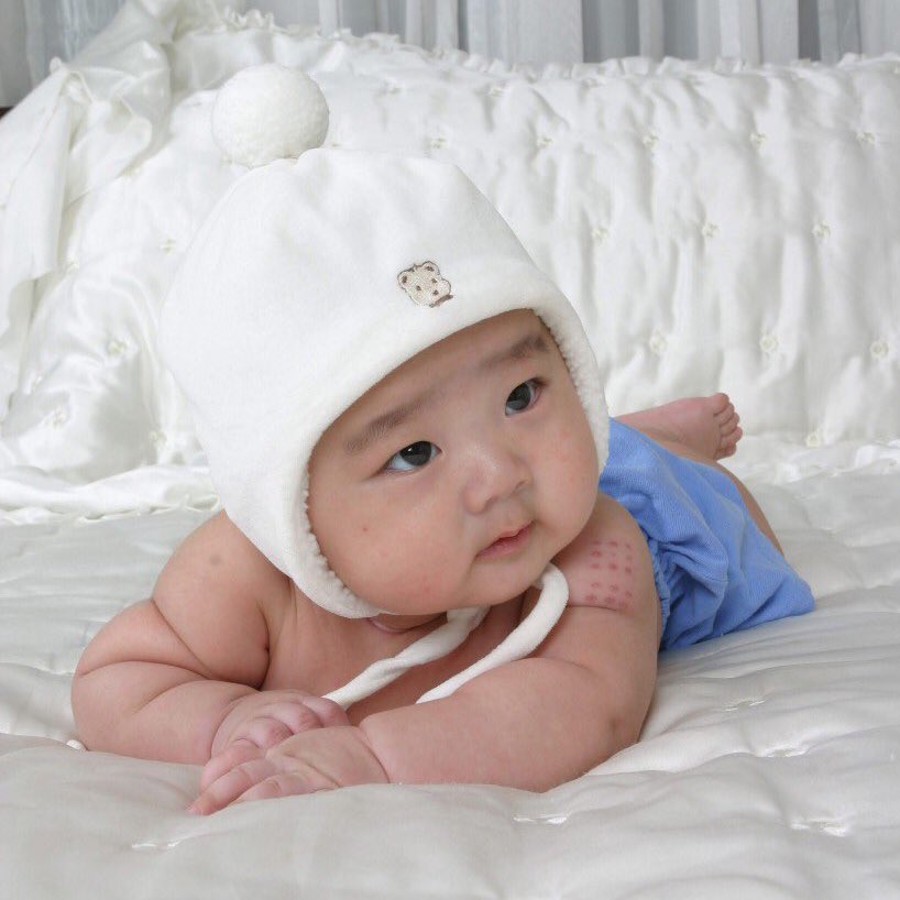 ๐ ๐ ๐ ํฌ tweet media
