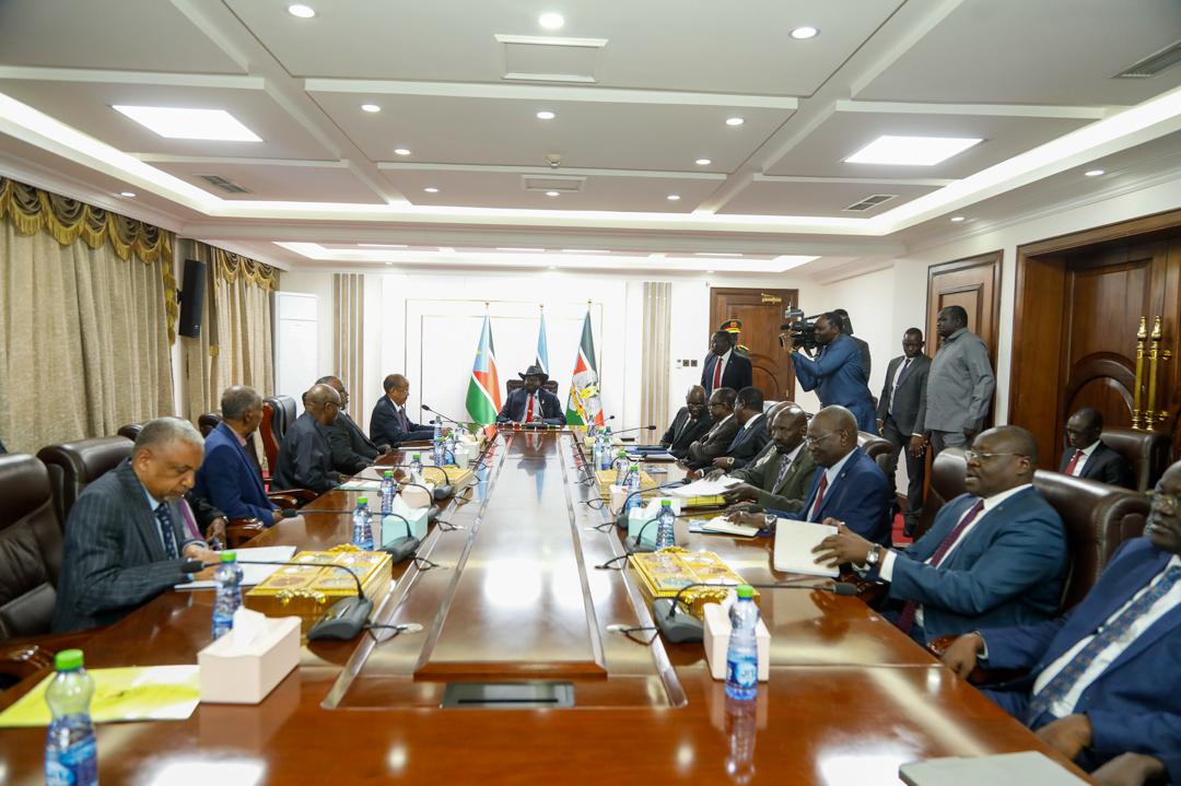 African Union (@_africanunion) on Twitter photo Chairperson of the AU Commission, H.E. <a href="/ymahmoudali/">Mahmoud Ali youssouf</a>, arrived in #Juba, Republic of #SouthSudan, this morning. He had a constructive engagement with H.E. President Salva Kiir Mayardit at the State House this afternoon. During his visit, he also held discussions with H.E. Amb. Chairperson of the AU Commission, H.E. <a href="/ymahmoudali/">Mahmoud Ali youssouf</a>, arrived in #Juba, Republic of #SouthSudan, this morning. He had a constructive engagement with H.E. President Salva Kiir Mayardit at the State House this afternoon. During his visit, he also held discussions with H.E. Amb.