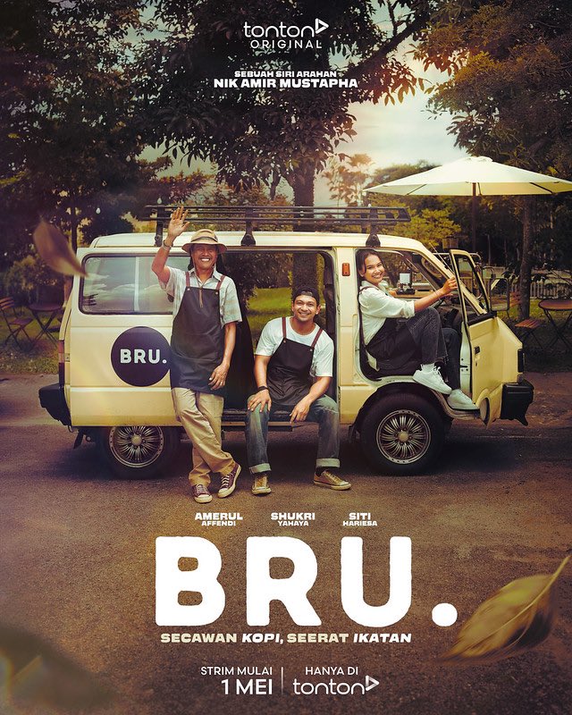 Di antara harum kopi,ada cerita yang perlahan-lahan dibuka.Seteguk demi seteguk,jiwa-jiwa yang asing mulai bersatu antra seniman,pemuzik,pembikin filem,pencinta harapan &amp; sesiapa pun.Kopi jadi jambatan, seni jadi bahasa.Dalam satu ruang, kita saling mengenali tnpa perlu byak kata