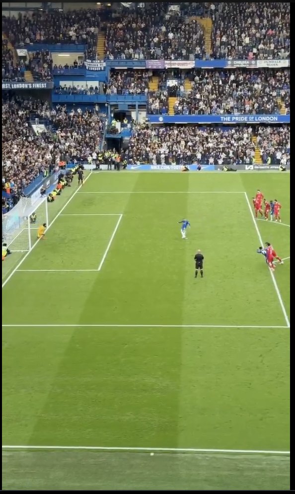 katielatt's tweet photo. Goals + vibes = perfect night ⚽️ Palmer nailed the penalty, and I’m grabbing football merch for my people!

#Star Wars #Fenerbahçe #Procrastination #Olavo de Carvalho #Alcatraz #beckysangels #Yönetim #Gerson #Lead Actress #MayThe4thBeWithYou https://t.co/8DopqrZQld