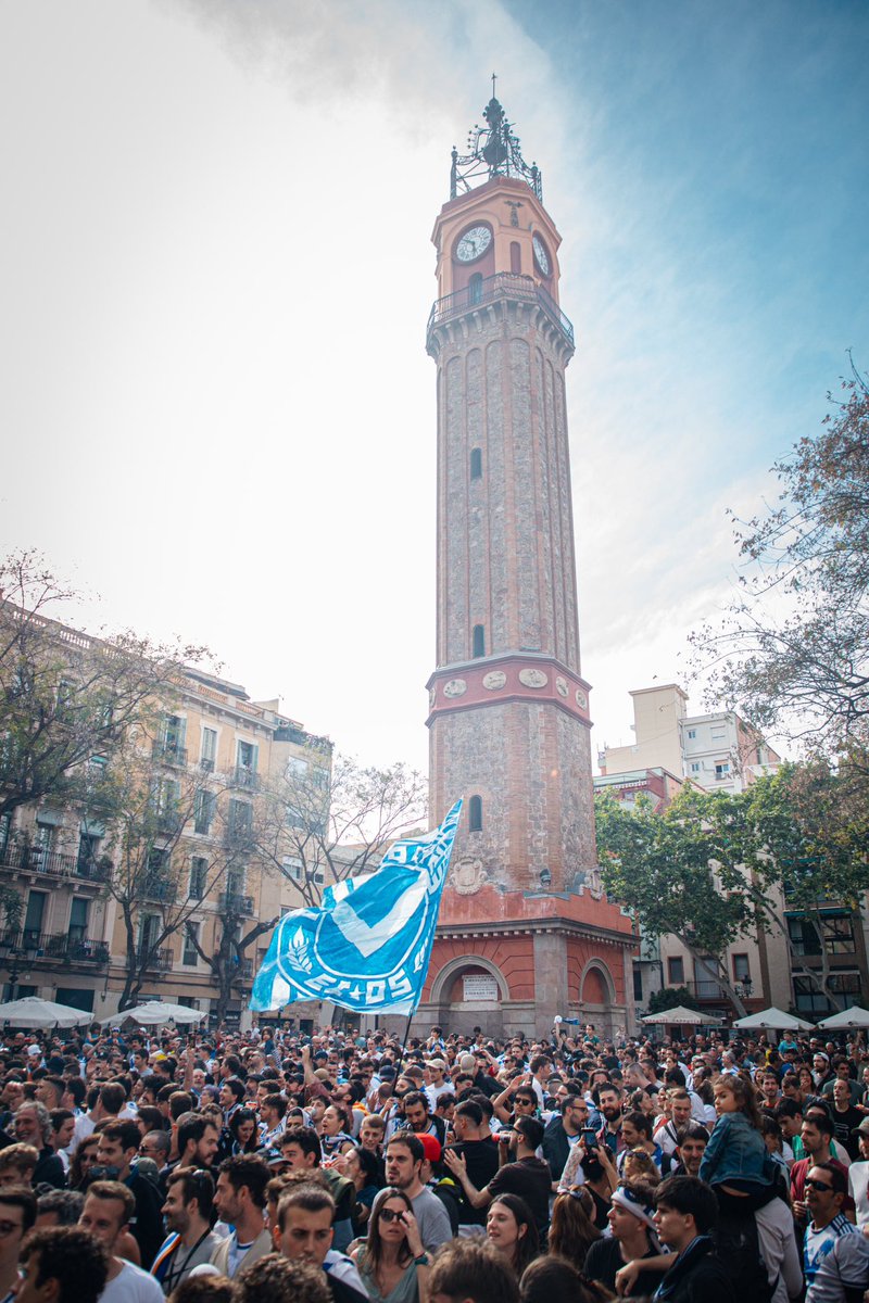 Què maco és! La Vila de Gràcia 𝐞́𝐬 𝐝𝐞 𝟏𝐑𝐅𝐄𝐅! 🥹😍

PD: De res pel vostre nou fons de pantalla.

#futbolcat #ViladeGràcia #SagradaFamília