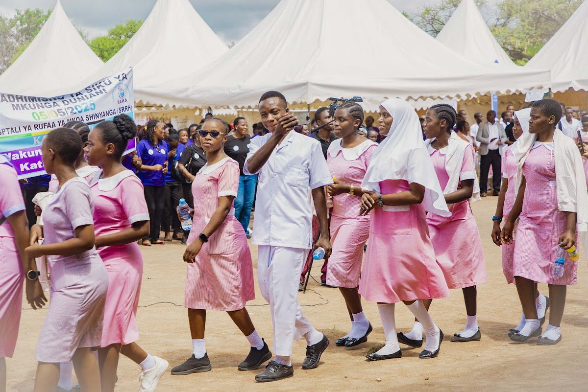 UNFPATanzania's tweet photo. “On this International Day of the Midwife, we call on governments and donors to join @UNFPA &amp; partners in the Midwifery Accelerator initiative, which aims to increase financial &amp; programmatic investments in midwives – &amp; the systems that support them …”@MajaliwaMarwa 

#IDM2024 https://t.co/kgQ8aeuCdB