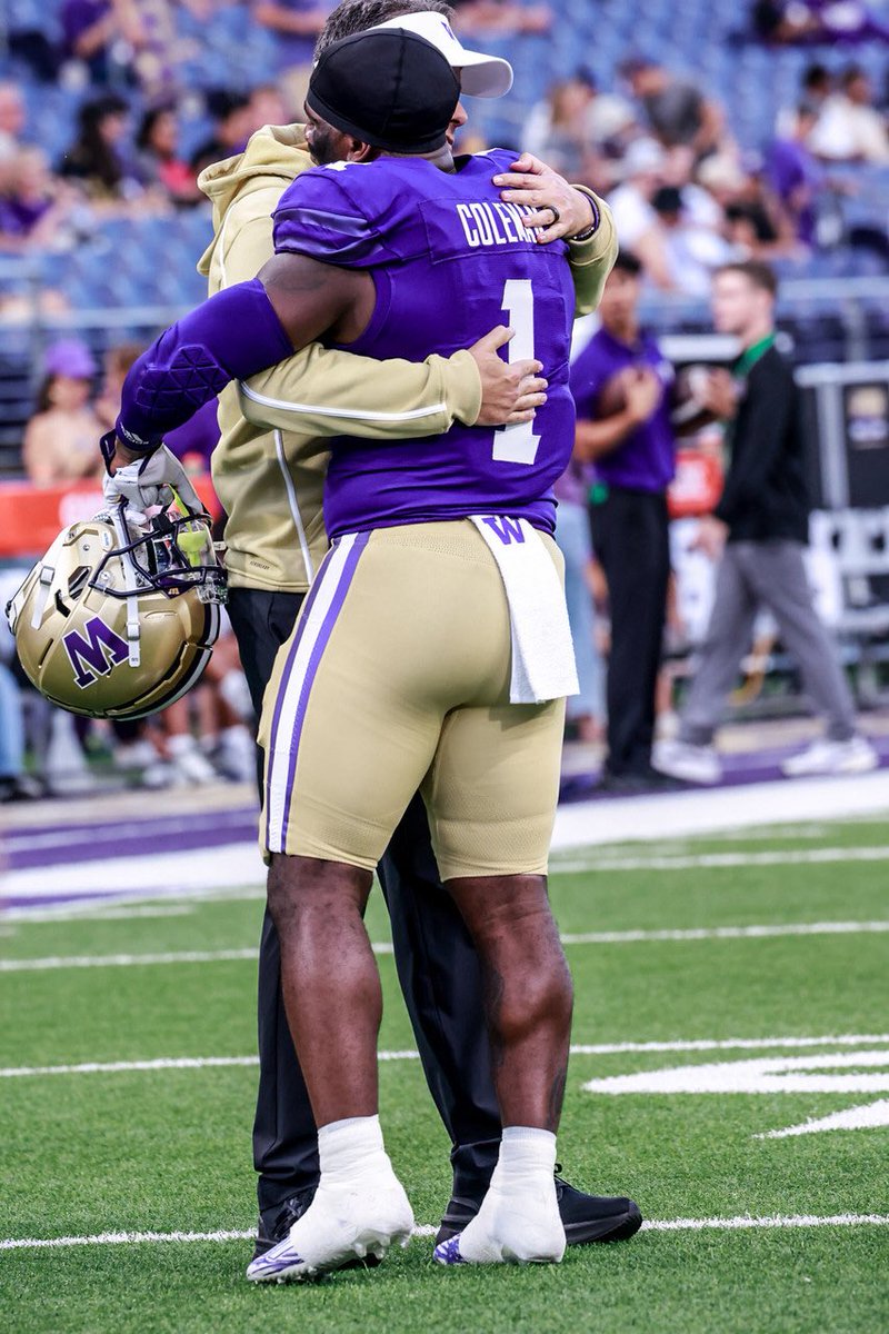 Jonah Coleman (@jonahcoleman8) on Twitter photo happy birthday coach 🎉🎂 truly blessed and honored to have you apart of my life <a href="/CoachJeddFisch/">Jedd Fisch</a> happy birthday coach 🎉🎂 truly blessed and honored to have you apart of my life <a href="/CoachJeddFisch/">Jedd Fisch</a>