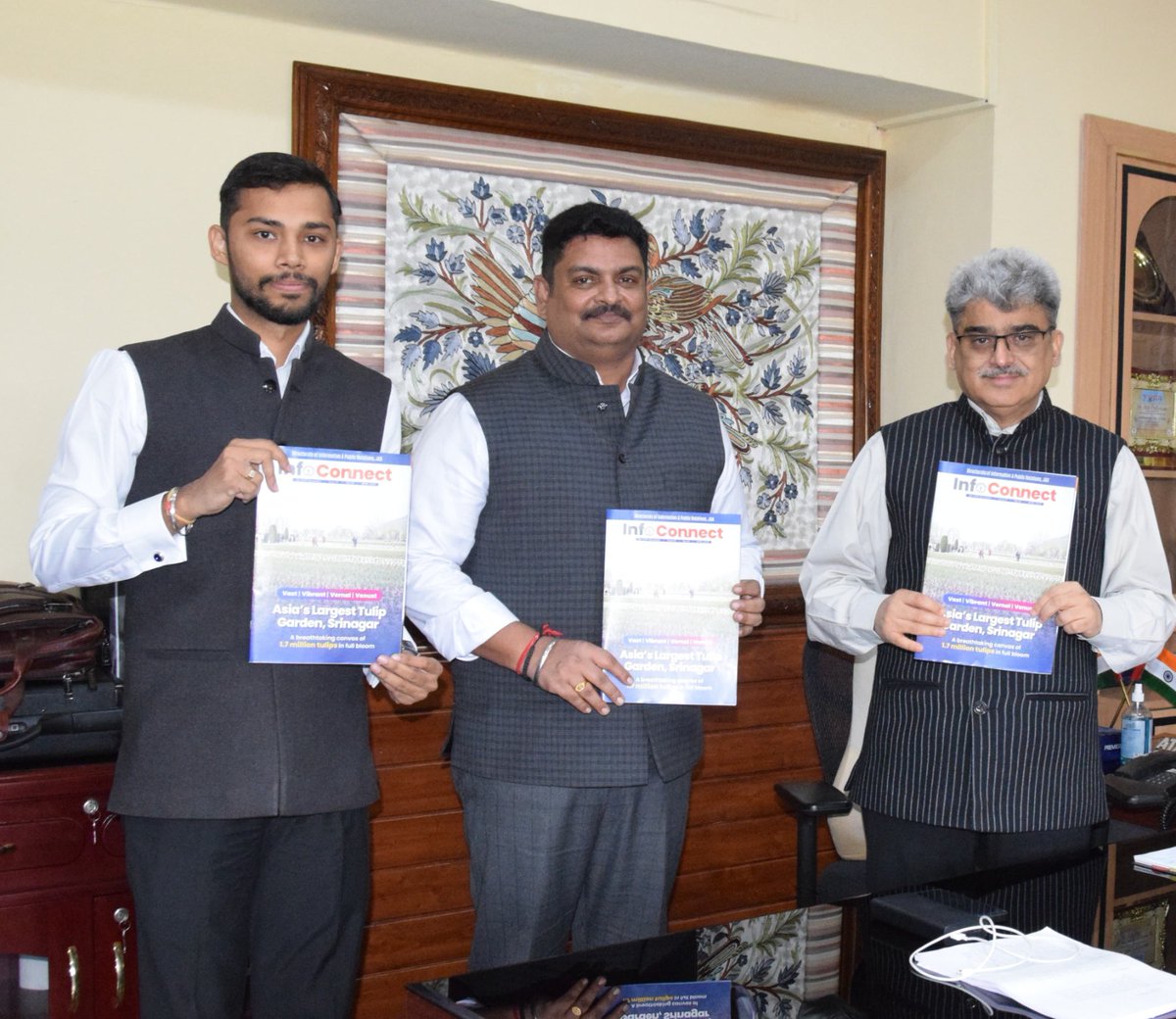 Information & PR, J&K (@diprjk) on Twitter photo CS Atal Dulloo launches Info Connect—DIPR’s monthly chronicle highlighting J&K's development, policies & key initiatives. Aimed at strengthening govt-public communication & promoting transparency. #InfoConnect #JammuAndKashmir #GoodGovernance #DIPR
<a href="/CM_JnK/">Office of Chief Minister, J&K</a>
<a href="/DDIndialive/">DD India</a> CS Atal Dulloo launches Info Connect—DIPR’s monthly chronicle highlighting J&K's development, policies & key initiatives. Aimed at strengthening govt-public communication & promoting transparency. #InfoConnect #JammuAndKashmir #GoodGovernance #DIPR
<a href="/CM_JnK/">Office of Chief Minister, J&K</a>
<a href="/DDIndialive/">DD India</a>